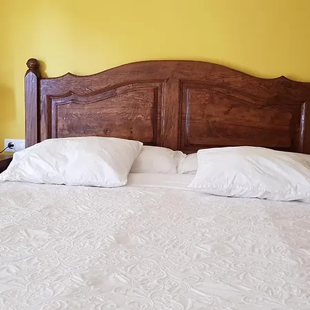 Abadias Bed & Breakfast *