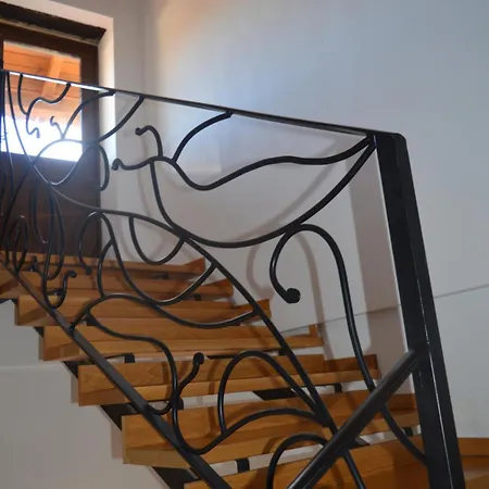 Abadias San Felices de los Gallegos