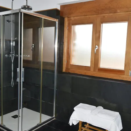 Abadias Bed and Breakfast *