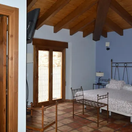 Bed & Breakfast Abadias San Felices (Soria)